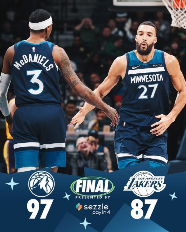 乐鱼体育 詹姆斯缺阵浓眉23+11拉塞尔5分 湖东说念主负丛林狼