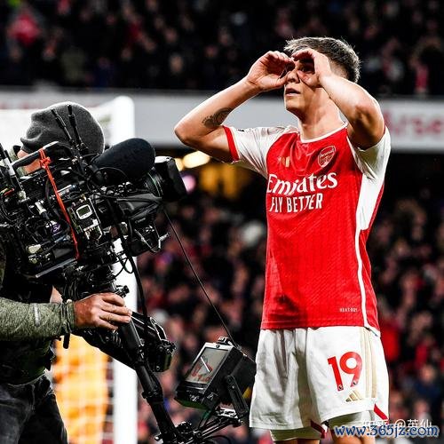 乐鱼体育下载 英超新赛季展望：利物浦卫冕挑战大 阿森纳盼破魔咒