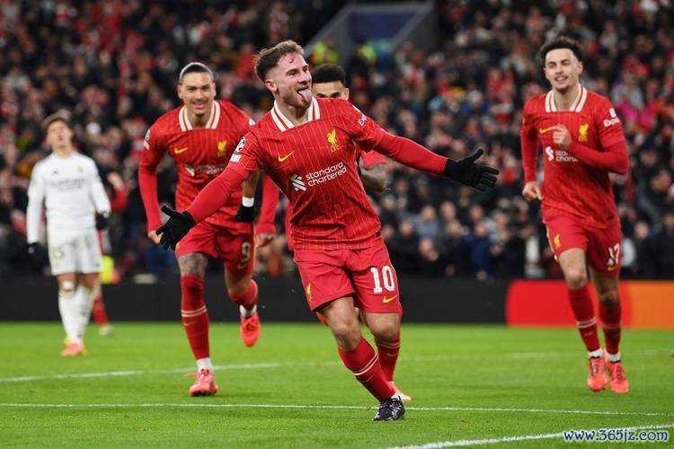 英超新赛季展望:利物浦卫冕挑战大 阿森纳盼破魔咒 英超新赛季展望:利物浦卫冕挑战大 阿森纳盼破魔咒