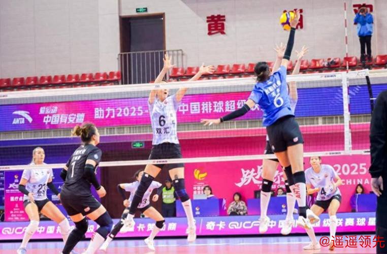 天津女排外援爆发！3-0零封福建女排新星，2胜1负暂列积分榜第3