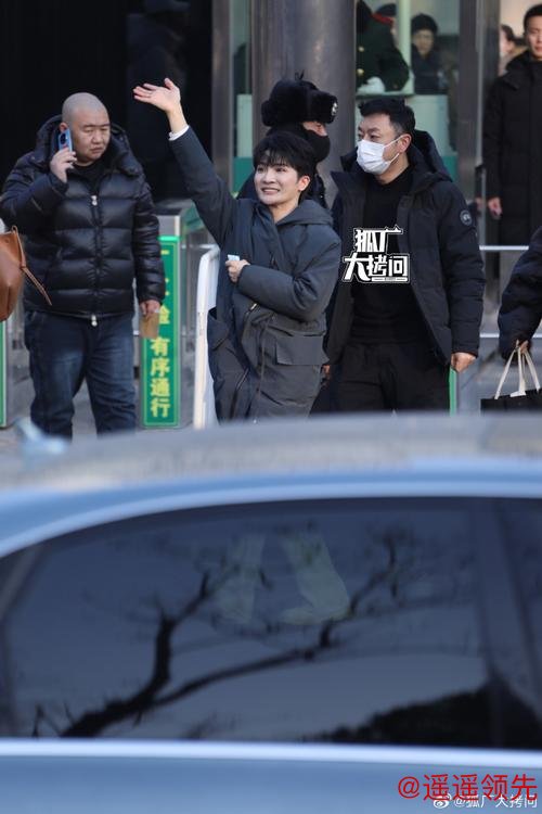 央视马年春晚首次联排：周深、沙溢、秦海璐、李昀锐等现身